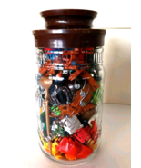 Vintage Anchor Hocking jar Filled With Kid&#39;s Junk Drawer Tiny Treasures ... - $271.88 MXN