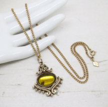 Vintage Signed Sarah Coventry Cov Cabochon Pendant Gold NECKLACE Jewellery - £19.19 GBP