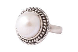 925 Sterling Silver Natural Pearl Hallmark Festival Wedding Women Ring - £29.97 GBP