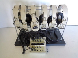 Califone Listening Station, 12-18AV-PY JackBox, Six 2924AV-P Headphones,... - $797.37 MXN