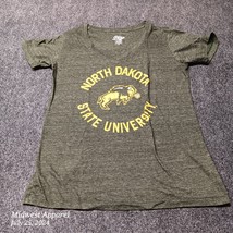 North Dakota State Bison NDSU Shirt Adult Small Green V Neck Cute Top Wo... - $13.88 CAD