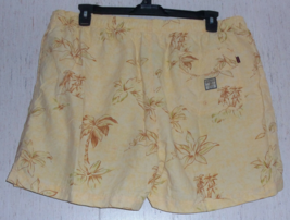 EXCELLENT MENS TOMMY BAHAMA YELLOW W/ FLORAL SWIM SHORTS / TRUNKS   SIZE XL - $25.20