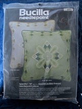 Vtg Bucilla Needlepoint Pillow Kit 14&quot; Spectra Square Pulled Thread Gold Ivory - £19.76 GBP