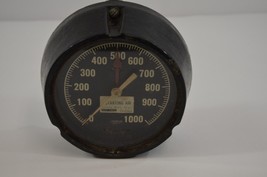Champion Air Pressure Gauge 1000 PSI 1940s Antique Steampunk Decor 5&quot; - £33.89 GBP