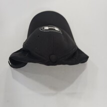 Under Armour Golf Men's L/XL Back Fitted Black Baseball Cap Hat image 8