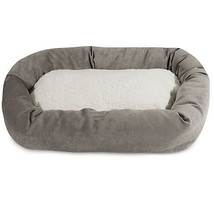 MajesticPet 32 in. Villa Sherpa Donut Pet Bed Vintage - $1,724.30 MXN