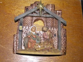 Estate 2009 Roman Signed Small Copper Metal &amp; Resin Mary &amp; Joseph w Jesu... - $8.59