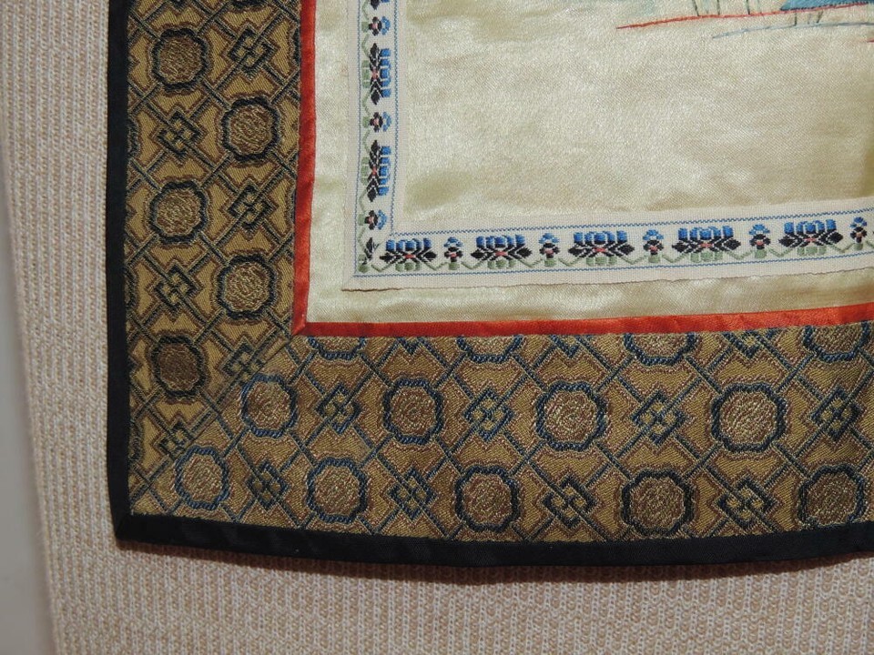 Chinese Silk Embroidery 12" Panel Tapestry Brocade Frame crane Vintage / Antique Item image 8