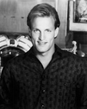 Cheers TV sitcom Woody Harrelson as bar man Woody Boyd 8x10 inch photo - £7.70 GBP