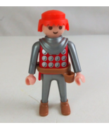 1993 Geobra Playmobile Medieval Castle Red Knight 2.75&quot; Toy Figure (A) - $9.42 CAD