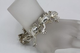 Sterling Silver 925 Good Luck Leaping Frog Link Toggle Clasp Bracelet 6&quot; Lucky - £186.14 GBP