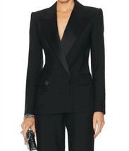 Authenticity Guarantee

Alexander Mcqueen tailored jacket in BLACK - size 42 - £1,503.55 GBP