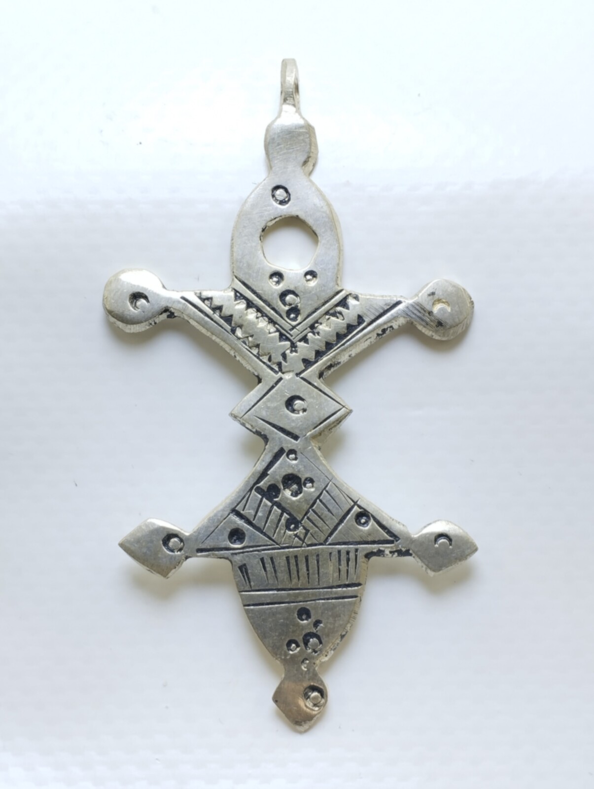 Tuareg Cross Pendant – Handmade Silver Tribal Berber Amulet from Morocco Item image 2