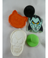 Vintage Halloween Cookie Cutters + 2 presses Ghost Bat Cat Vampir Skeleton - $20.36 CAD
