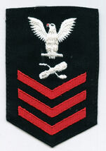 USN RATING BADGE FEMALE ML1 MOLDER FIRST CLASS FOR BLUES - $2.26