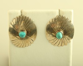 Vintage NAVAJO Stamped Sterling Silver Turquoise Scalloped Edge Concho Earrings - £51.43 GBP