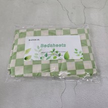 DATOUJL Bedsheets Green plaid, 47 inches long * 91 inches wide - $42.88