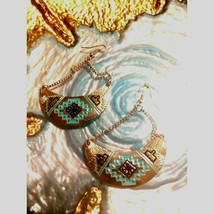 Tribal/Native Vintage Earrings~BEAUTIFUL - $17.82
