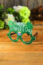 Green St. Patricks Day Clover Glasses Frame - $50.24 MXN