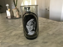 Mae West I&#39;m Not Angel Arbys Collectors Series Drinking Glass 1979 - £3.55 GBP