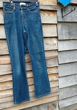 Levi&#39;s 512 Perfectly Slimming Bootcut  Mid Rise Dark Wash Jeans Size 6 Long - $25.74