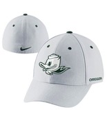 Nike Oregon Ducks Mascot UO White Dri-FIT Legacy 91 Swoosh Flex Hat 9388 - £15.81 GBP