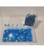 Aqua Lot Of Plastic beads for Jewelery And Crafts Glass Plastic Multi Sizes - €2,57 EUR