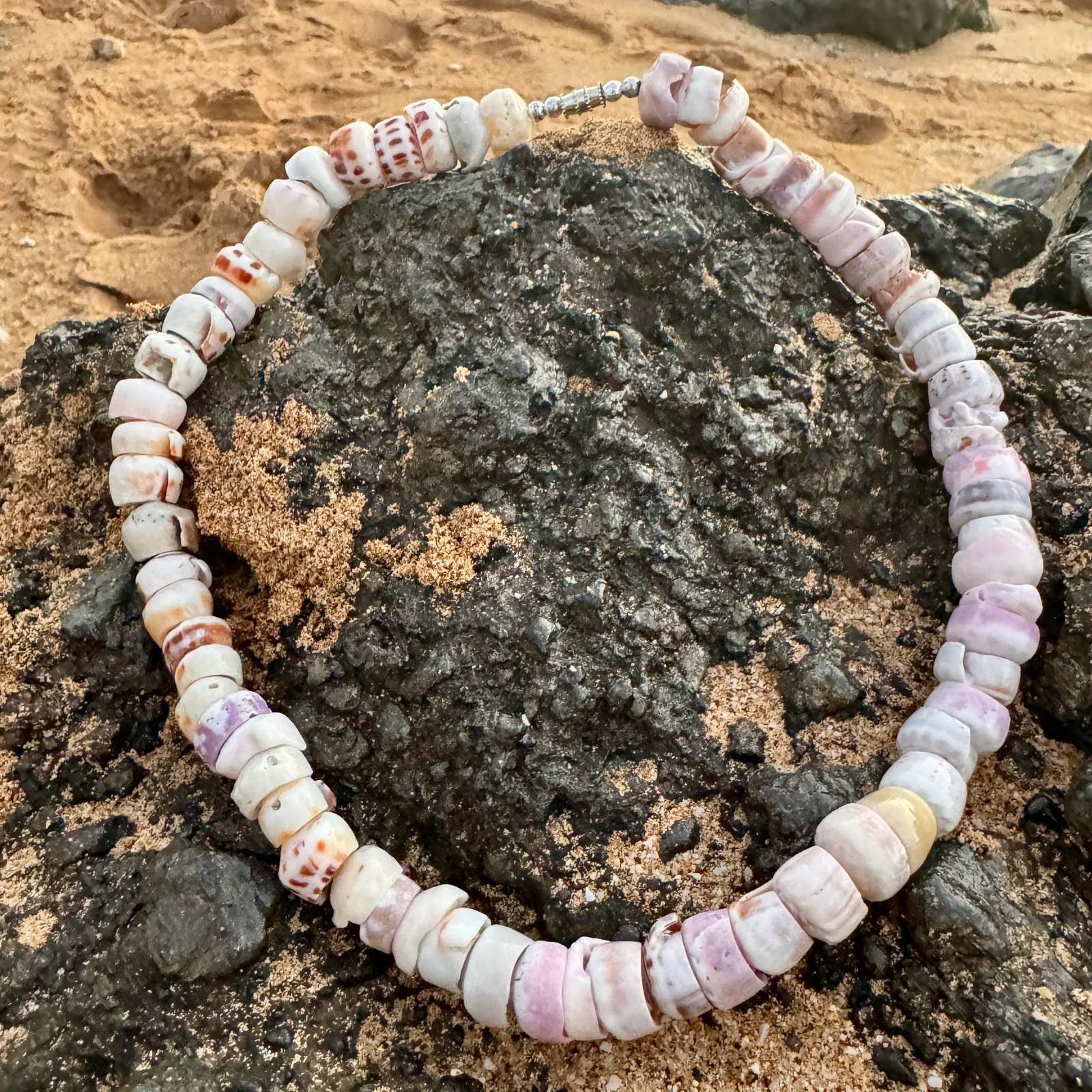 da Hawaiian Store Handmade Large Cone Shell Choker Necklace – Genuine Pu... - $59.99+