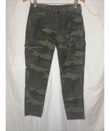 Abercrombie &amp; Fitch Ames Low Rise Slim Boyfriend Camo Jeans. Size 25/0 - $471.22 MXN