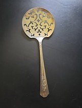 Wm A Rogers Oneida Rosalie Slotted Silver Plate Tomato Server Silverplate  - $234.95 MXN