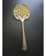 Wm A Rogers Oneida Rosalie Slotted Silver Plate Tomato Server Silverplate  - $234.95 MXN