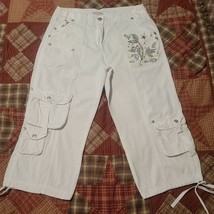 Georgiou Studio Brand ~ Size 2 ~ White Capri&#39;s ~ 100% Cotton  - $35.00