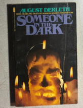 SOMEONE IN THE DARK stories by August Derleth (1978) Jove horror paperback 1st - £11.86 GBP