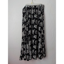 LulaRoe Black Wrap Maxi Skirt with White Floral Print Women XL Long Elas... - $19.79