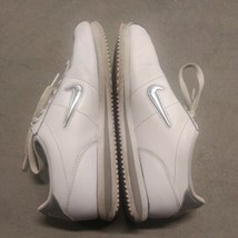 Rare Mens Nike Cortez Basic Jewel Trainers White 8 Leather Sneaker 833238-101 - £126.60 GBP