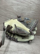 Franklin RTP 4813 9 “ Youth Baseball/Softball Glove Right Hand Throw - $9.90