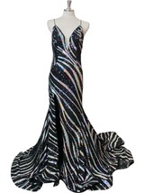 Jovani heather gown size 8 - $647.22 CAD