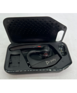 Plantronics Poly Voyager 5200 Wireless Bluetooth Ear-hook Headset w/ Case - $638.15 MXN