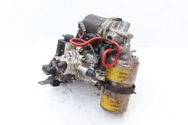 01-02 Toyota 4Runner ABS Brake Master Cylinder Pump Actuator Controller Module image 8