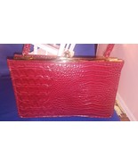 Authentic ISSAC MIZHARI   Evening handbag      h9 - $96.02 CAD