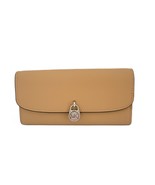 Michael Kors Hamilton Large Flap Continental Wallet Peanut Leather - $1,256.07 MXN