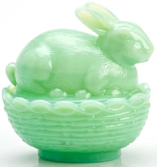 Bunny Rabbit on Basket Dish - Jade Jadite Jadeite Green Glass - £39.16 GBP