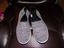 No Brand Slip-On Black/Light Grey/White Shoes Size 10 Women&#39;s NWOB - £12.21 GBP