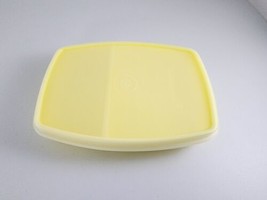 EUC Vintage Tupperware Yellow Divider Bowl Container #813 With Sheer Lid... - £7.14 GBP