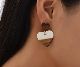 Wooden Heart-Shaped Acrylic Drop Dangle Earrings 1Pair - £3.97 GBP