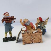 Whitley Bay The Elf Collection Made England Santa Painter Boy w/Wood Xmas - $12.73