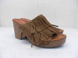 Unionbay Women's Makena Tassel Clogs Brown Size 9.5M - $37.99