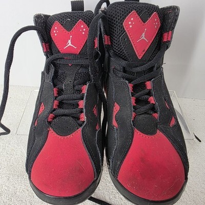 Nike Air Jordan True Flight Bred Black Red Boys Youth 13C Shoes CU4933-001 Item image 5