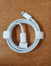 NEW OEM Apple USB-C to Lightning 1M / 3.3ft Data &amp; Charging Cable - £7.88 GBP