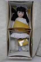 Franklin Mint Heirloom Mary First Holy Communion Porcelain Doll w/ Box &amp;... - £19.65 GBP